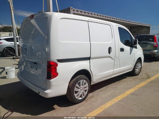 3N6CM0KN5FK690823 Nissan NV200 SV