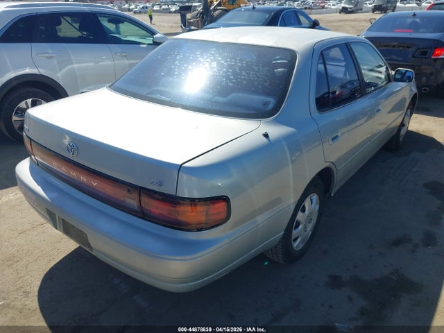 1994 TOYOTA CAMRY JT2SK12E0R0240639 Photo 3