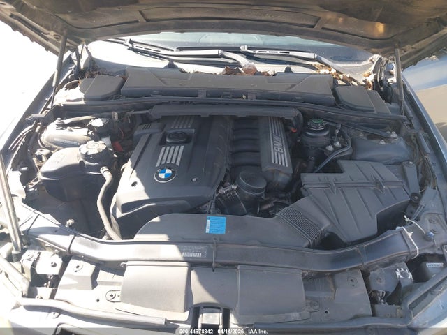 2007 Bmw 328i მანქანა იყიდება აუქციონზე, vin: WBAVA335X7PG51004, აუქციონის ნომერი: 44878842