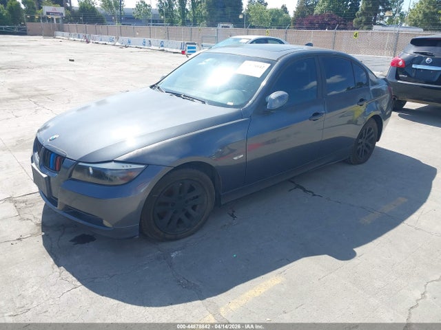 2007 Bmw 328i მანქანა იყიდება აუქციონზე, vin: WBAVA335X7PG51004, აუქციონის ნომერი: 44878842