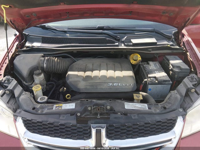 44878856 :رقم المزاد ، 2C4RDGCGXFR684714 vin ، 2015 Dodge Grand Caravan Sxt Plus مزاد بيع