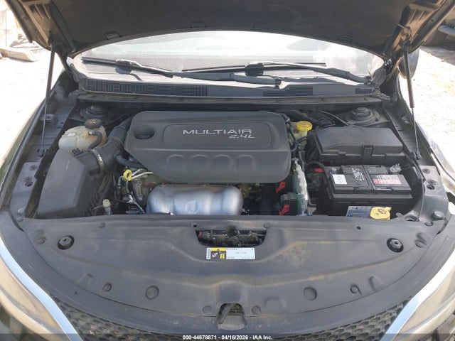 2015 Chrysler 200 C მანქანა იყიდება აუქციონზე, vin: 1C3CCCCB9FN629307, აუქციონის ნომერი: 44878871