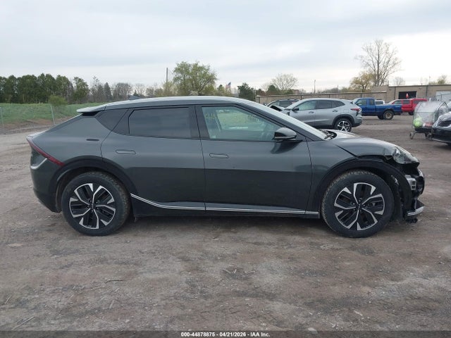 KIA Ev6 Wind 2023 KNDC34LA9P5111367 Image 13