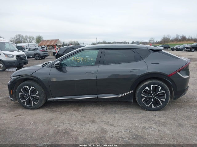 KIA Ev6 Wind 2023 KNDC34LA9P5111367 Image 14