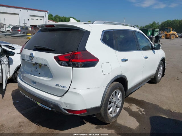 2020 Nissan Rogue Sv Intelligent Awd მანქანა იყიდება აუქციონზე, vin: KNMAT2MV2LP523786, აუქციონის ნომერი: 44878905