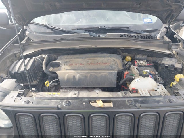 2017 JEEP RENEGADE ZACCJBCB0HPE82056 Photo 9