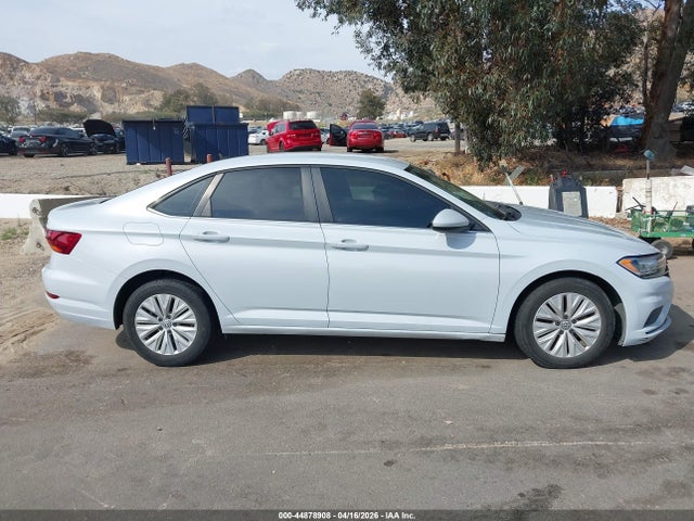 44878908 :رقم المزاد ، 3VWC57BU0KM116027 vin ، 2019 Volkswagen Jetta 1.4t R-line/1.4t S/1.4t Se مزاد بيع