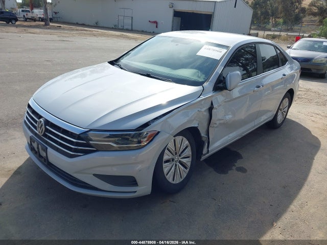 44878908 :رقم المزاد ، 3VWC57BU0KM116027 vin ، 2019 Volkswagen Jetta 1.4t R-line/1.4t S/1.4t Se مزاد بيع