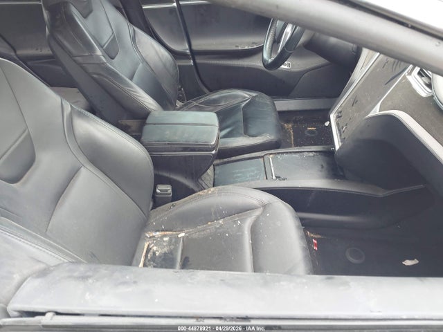 2016 Tesla Model S მანქანა იყიდება აუქციონზე, vin: 5YJSA1E10GF161232, აუქციონის ნომერი: 44878921