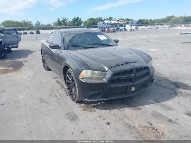 44878943 :رقم المزاد ، 2C3CDXBG3DH737574 vin ، 2013 Dodge Charger Se مزاد بيع