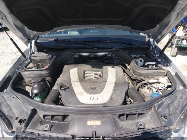 44878948 :رقم المزاد ، WDCGG8HB1BF575944 vin ، 2011 Mercedes-benz Glk 350 4matic مزاد بيع