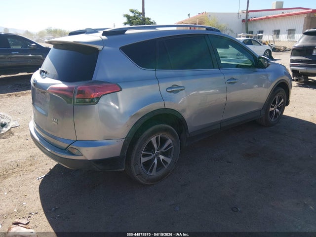 Toyota Rav4 Xle 2017 2T3RFREV6HW570283 Image 4