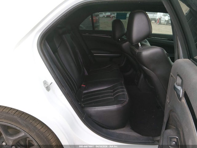 Продаж на аукціоні авто 2022 Chrysler 300 S, vin: 2C3CCABG7NH120969, номер лоту: 44878981