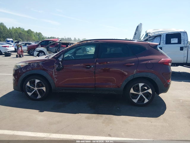 Продаж на аукціоні авто 2017 Hyundai Tucson Value, vin: KM8J33A2XHU561514, номер лоту: 44878989