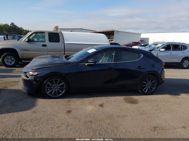 2019 Mazda Mazda3 Preferred Package მანქანა იყიდება აუქციონზე, vin: JM1BPAMM3K1137549, აუქციონის ნომერი: 44878992