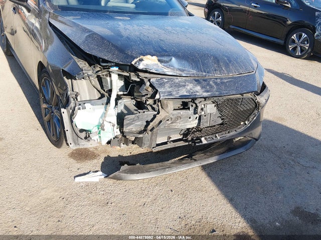 2019 Mazda Mazda3 Preferred Package მანქანა იყიდება აუქციონზე, vin: JM1BPAMM3K1137549, აუქციონის ნომერი: 44878992