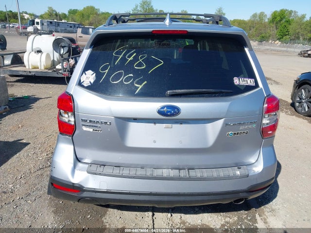 44879004 :رقم المزاد ، JF2SJAXC4GH415668 vin ، 2016 Subaru Forester 2.5i Touring مزاد بيع
