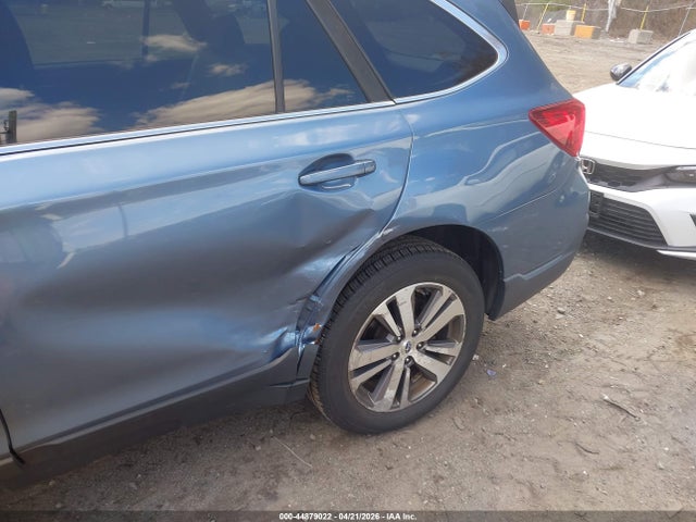 2018 Subaru Outback 3.6r Limited მანქანა იყიდება აუქციონზე, vin: 4S4BSENC6J3285060, აუქციონის ნომერი: 44879022