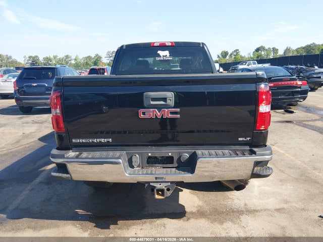 44879031 :رقم المزاد ، 1GT12WEG2HF113478 vin ، 2017 Gmc Sierra 3500hd Sle مزاد بيع