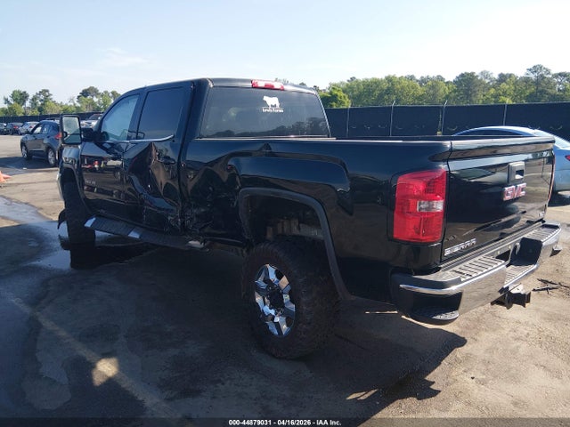 44879031 :رقم المزاد ، 1GT12WEG2HF113478 vin ، 2017 Gmc Sierra 3500hd Sle مزاد بيع