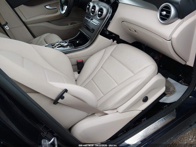 WDC0G4KB7KV179462 Mercedes-Benz Glc 300 4matic