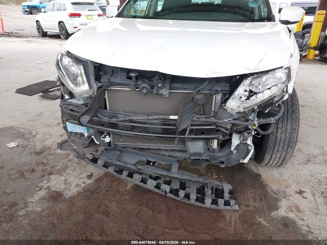 KNMAT2MV6GP697737 Nissan Rogue S/sl/sv