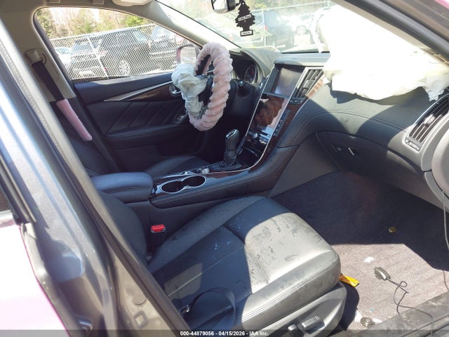 44879056 :رقم المزاد ، JN1EV7ARXJM434887 vin ، 2018 Infiniti Q50 3.0t Luxe مزاد بيع