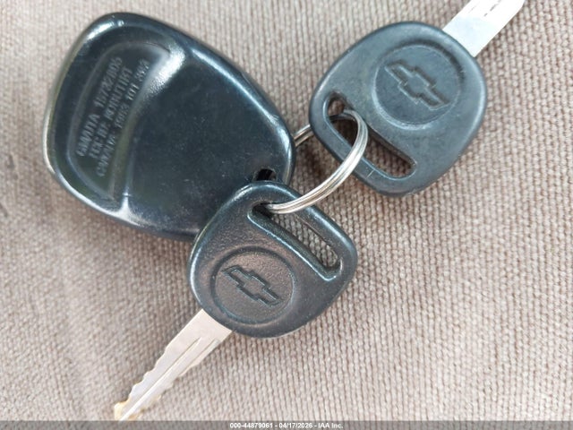 2000 CHEVROLET BLAZER 1GNDT13W0Y2199251 Photo 10