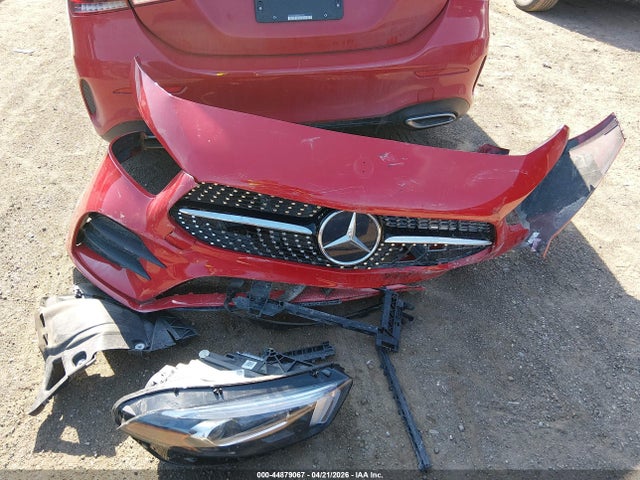 44879067 :رقم المزاد ، WDD3G4FB0KW021025 vin ، 2019 Mercedes-benz A 220 4matic مزاد بيع