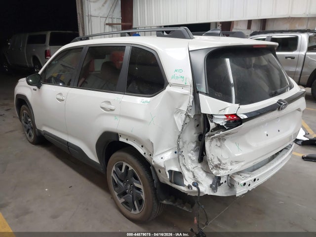 44879075 :رقم المزاد ، JF2SLSED5SH419250 vin ، 2025 Subaru Forester Premium Hybrid مزاد بيع