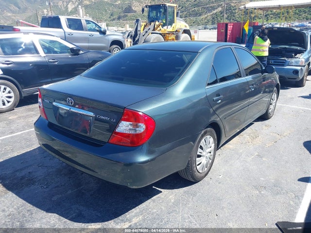 44879080 :رقم المزاد ، JTDBE32K420137987 vin ، 2002 Toyota Camry Le مزاد بيع