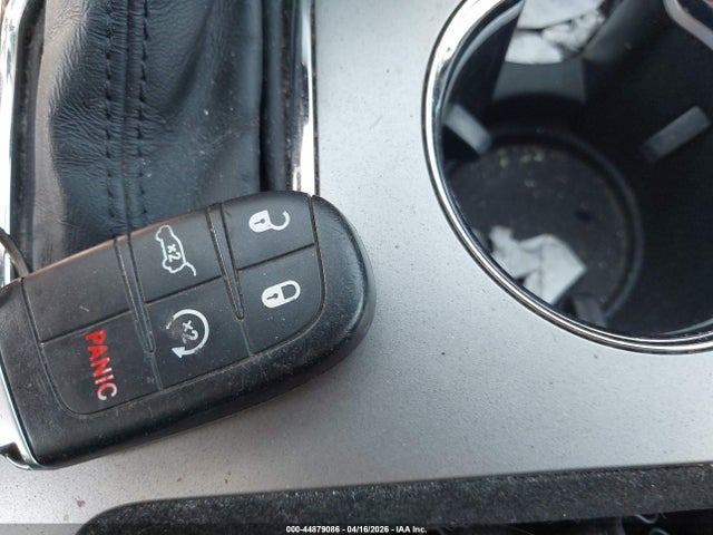 44879086 :رقم المزاد ، 1C4RJFAG4KC809988 vin ، 2019 Jeep Grand Cherokee Altitude 4x4 مزاد بيع