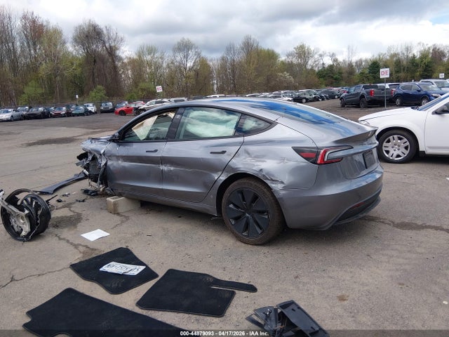 5YJ3E1EA1TF140800 Tesla Model 3 Premium Rear-wheel Drive/standard Rear-wheel Drive