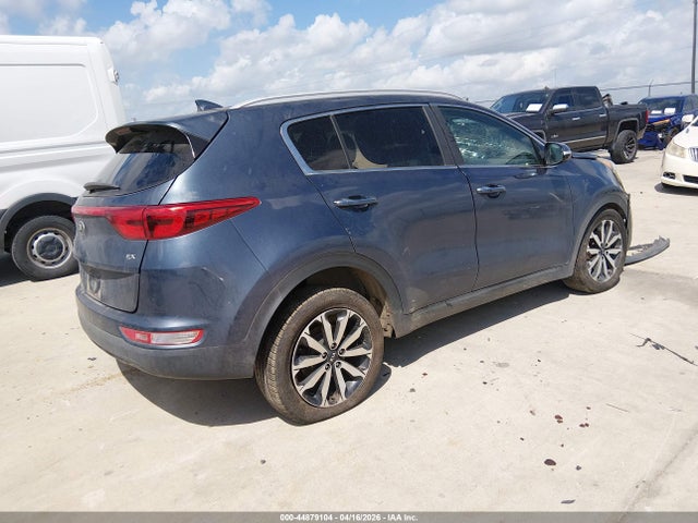 KNDPN3AC0J7400742 KIA Sportage Ex