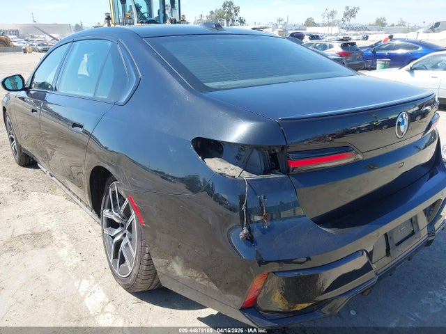 44879109 :رقم المزاد ، WBA23EH03RCR25673 vin ، 2024 Bmw 740i مزاد بيع