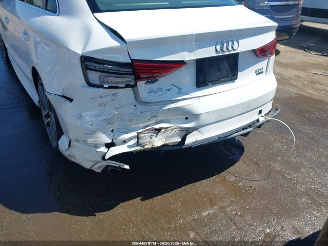 2017 Audi A3 2.0t Premium მანქანა იყიდება აუქციონზე, vin: WAUJ8GFF8H1016015, აუქციონის ნომერი: 44879114