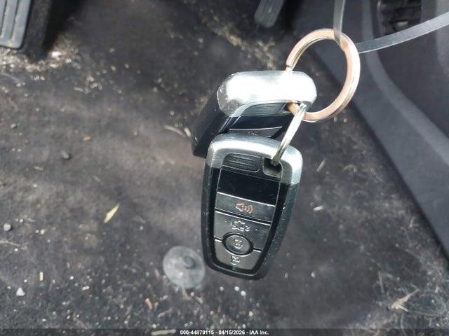 44879115 :رقم المزاد ، 3FA6P0HDXHR346197 vin ، 2017 Ford Fusion Se مزاد بيع