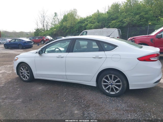 44879115 :رقم المزاد ، 3FA6P0HDXHR346197 vin ، 2017 Ford Fusion Se مزاد بيع