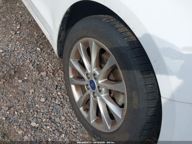 44879115 :رقم المزاد ، 3FA6P0HDXHR346197 vin ، 2017 Ford Fusion Se مزاد بيع