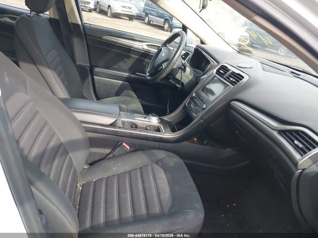 44879115 :رقم المزاد ، 3FA6P0HDXHR346197 vin ، 2017 Ford Fusion Se مزاد بيع