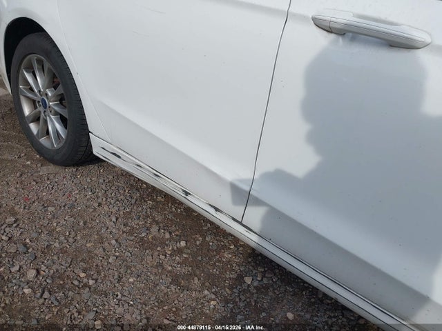44879115 :رقم المزاد ، 3FA6P0HDXHR346197 vin ، 2017 Ford Fusion Se مزاد بيع