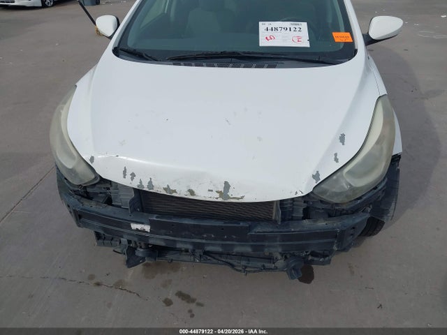 44879122 :رقم المزاد ، 5NPDH4AE3EH475857 vin ، 2014 Hyundai Elantra Se مزاد بيع