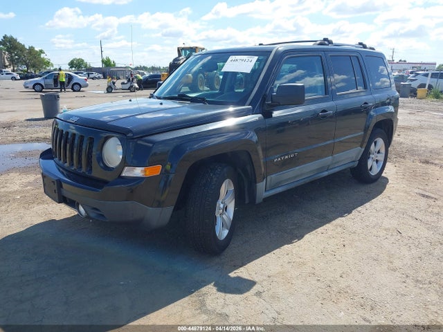 44879124 :رقم المزاد ، 1J4NF4GBXBD155289 vin ، 2011 Jeep Patriot Latitude X مزاد بيع
