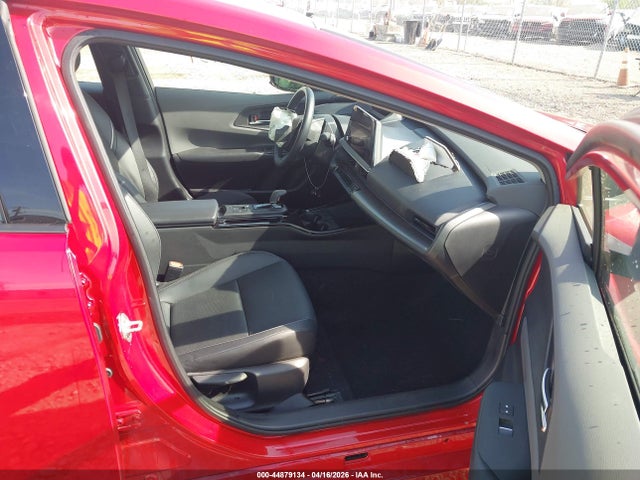 44879134 :رقم المزاد ، JTDACAAU1R3017095 vin ، 2024 Toyota Prius Xle مزاد بيع