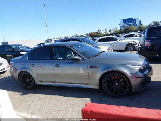 Продажа на аукционе авто 2008 Bmw M5, vin: WBSNB93568CX09370, номер лота: 44879137
