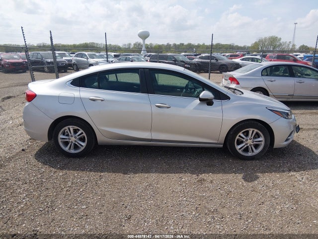 Aukcja sprzedaży 2018 Chevrolet Cruze Lt Auto, vin: 1G1BE5SM8J7195418, numer aukcji: 44879143