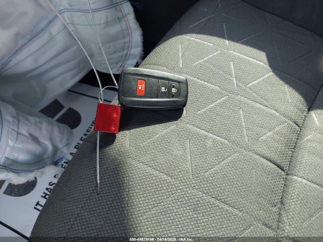 2020 Toyota Rav4 Xle მანქანა იყიდება აუქციონზე, vin: 2T3W1RFV0LW075554, აუქციონის ნომერი: 44879156