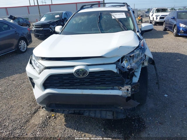 2020 Toyota Rav4 Xle მანქანა იყიდება აუქციონზე, vin: 2T3W1RFV0LW075554, აუქციონის ნომერი: 44879156