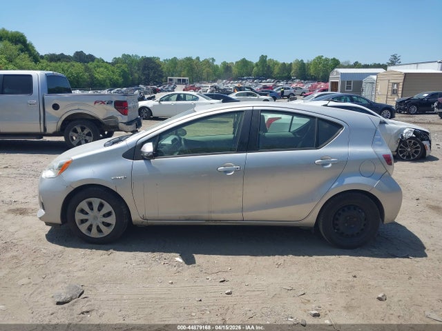 Auction sale of the 2012 Toyota Prius C Two, vin: JTDKDTB33C1515370, lot number: 44879168