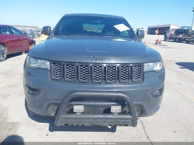 Продажа на аукционе авто 2018 Jeep Grand Cherokee Altitude 4x4, vin: 1C4RJFAG4JC164905, номер лота: 44879178